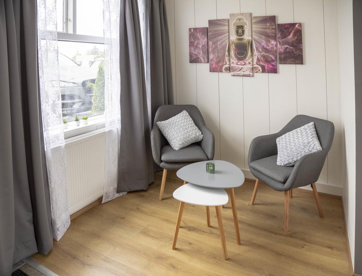 Private And Peaceful One Bedroom Apartments Borgarnes Bagian luar foto
